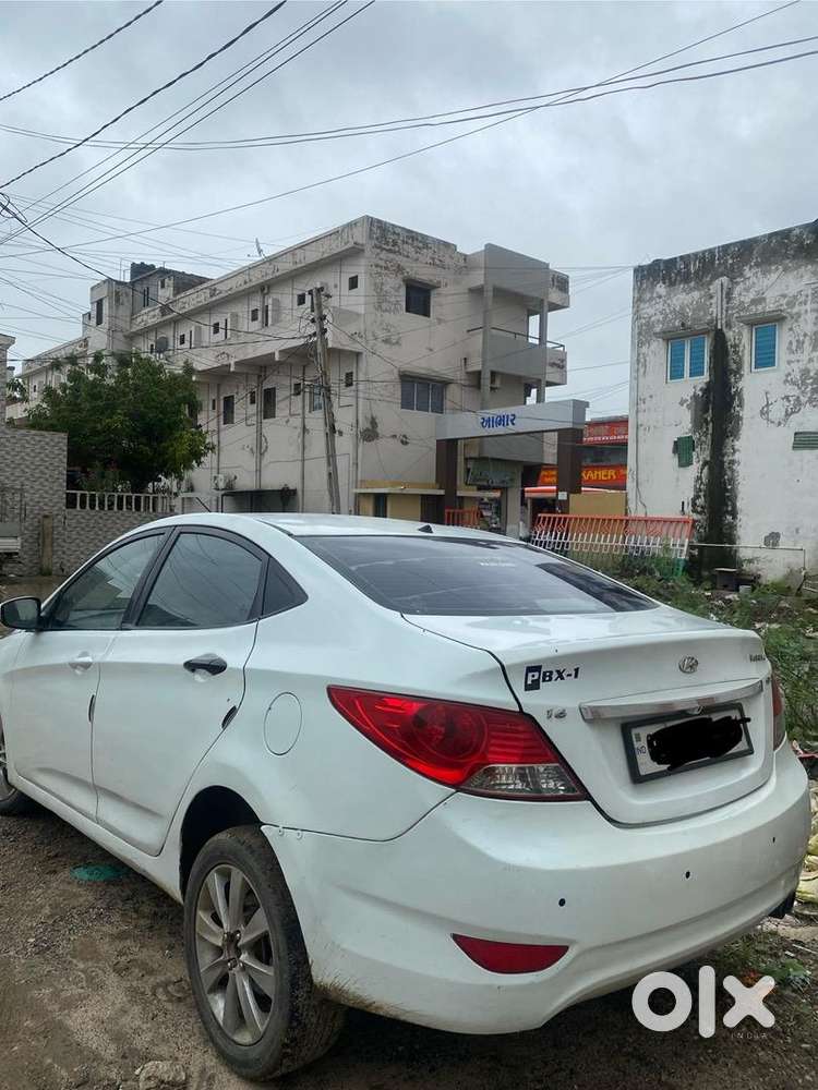 Hyundai Fluidic Verna 2012 Diesel 185000 Km Driven