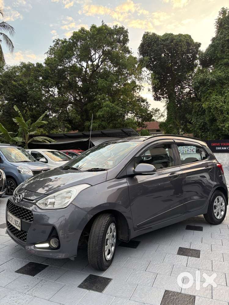 Hyundai Grand I10 Sportz 1.2 Kappa Vtvt, 2015, Petrol