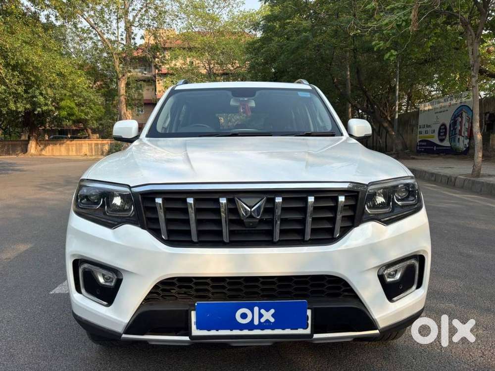 Mahindra Scorpio N Z8 L Petrol At 7 Str, 2023, Petrol