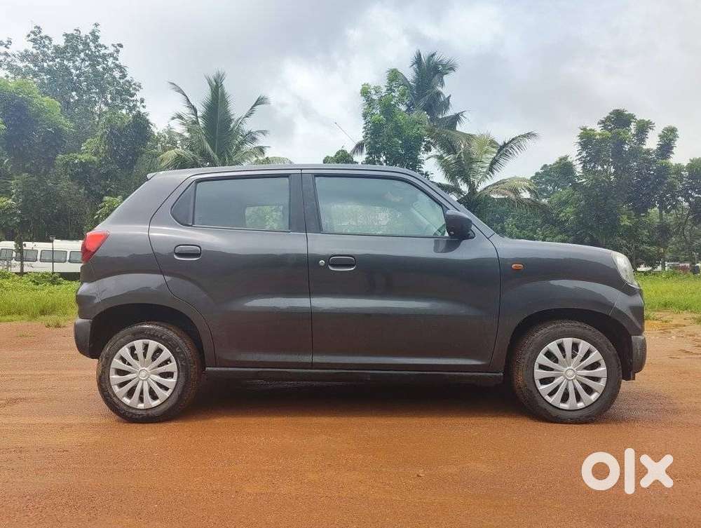 Maruti Suzuki S-presso Vxi Plus, 2023, Petrol