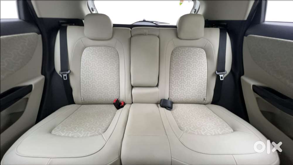 Tata Nexon 1.2 Revotron Xza Plus Premium, 2023, Petrol
