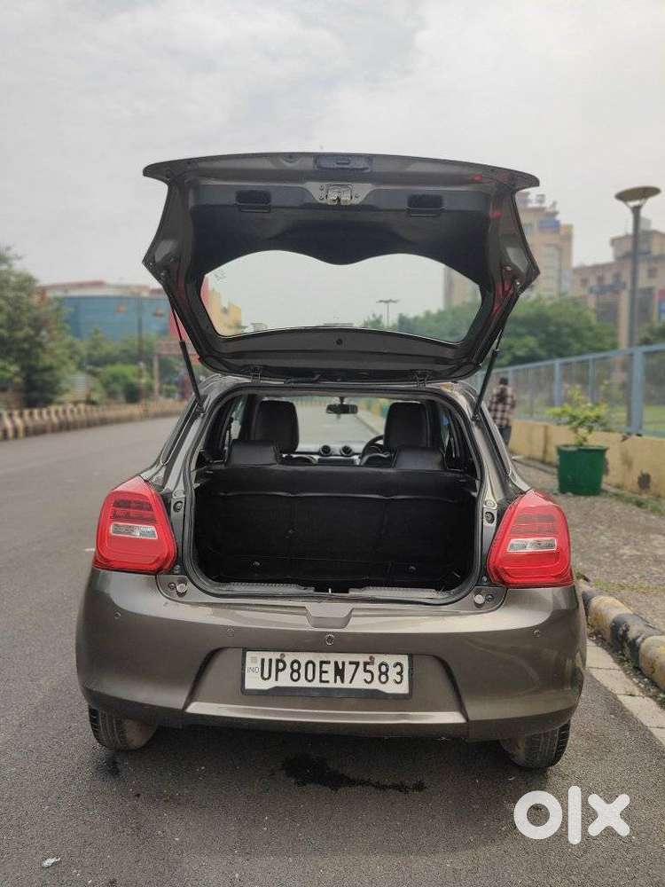 Maruti Suzuki Swift Vxi + Manual, 2018, Petrol