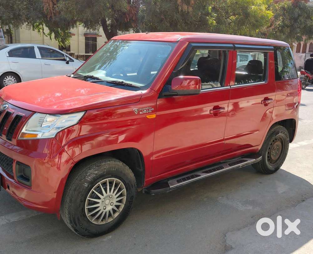 Mahindra Tuv 300 T4 Plus, 2015, Diesel