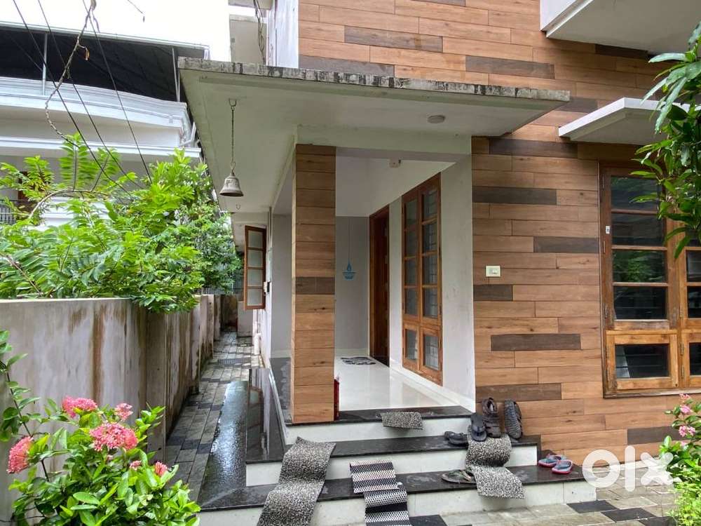 2 Bhk in pattom, Chalakuzhi lane