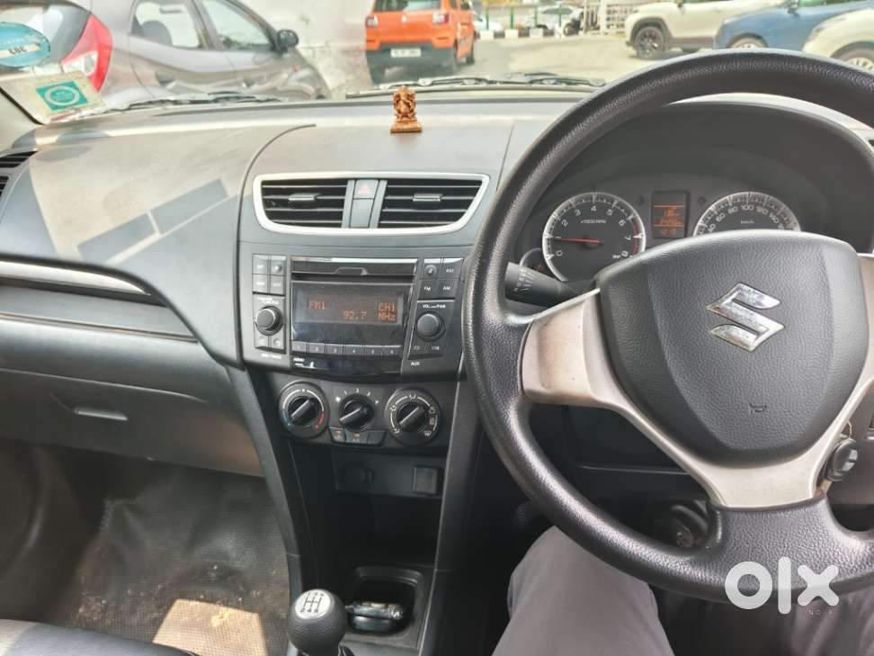 Maruti Suzuki Swift 1.2 Vxi (o), 2016, Petrol