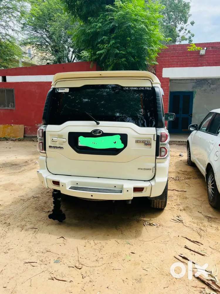 Mahindra Scorpio Hybrid 2016