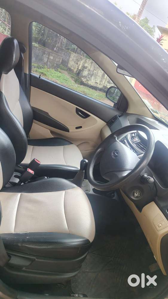Hyundai Eon Era +, 2016, Petrol