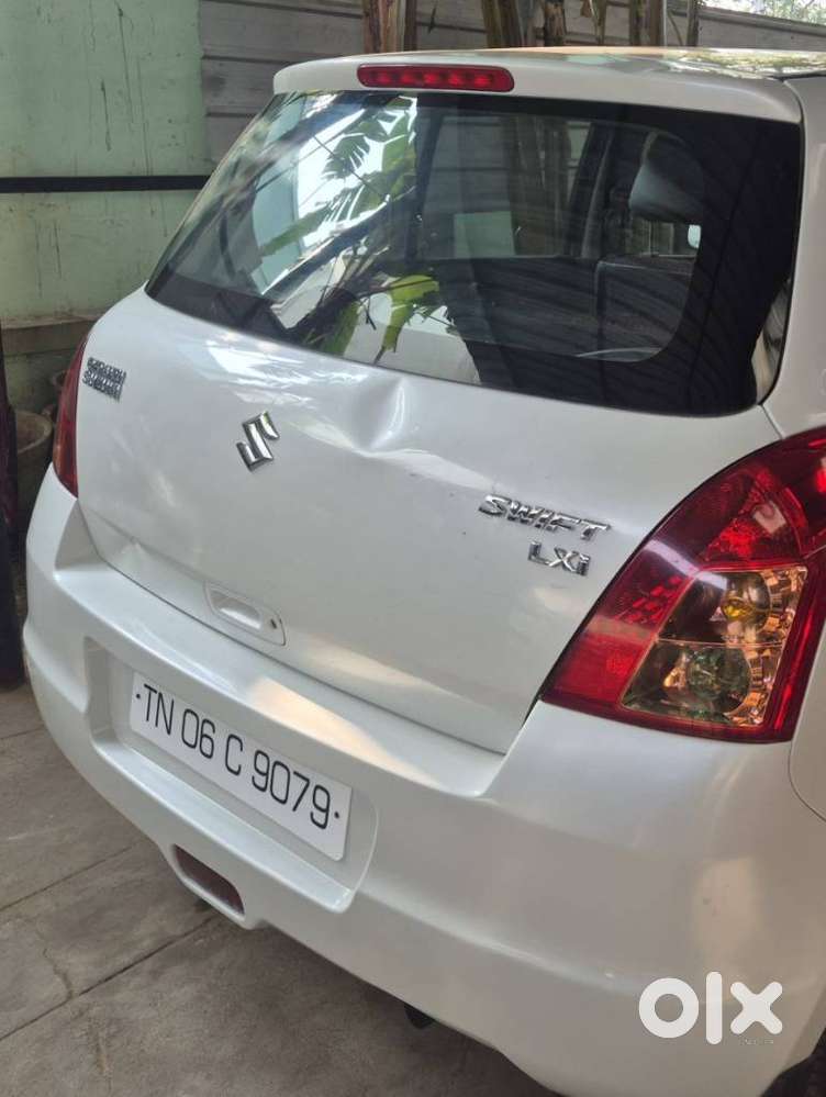 Maruti Suzuki Swift Lxi Option, 2011, Petrol