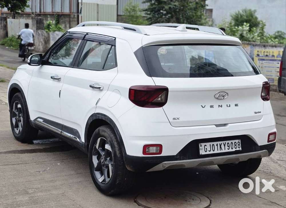 Hyundai Venue Sx Plus Turbo Dct, 2020, Petrol