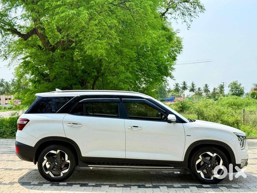 Hyundai Alcazar Signature 1.5 Diesel At 7str Knight, 2023, Diesel
