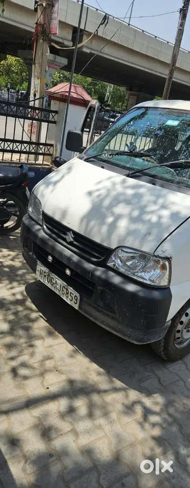 Maruti Suzuki Eeco 2016