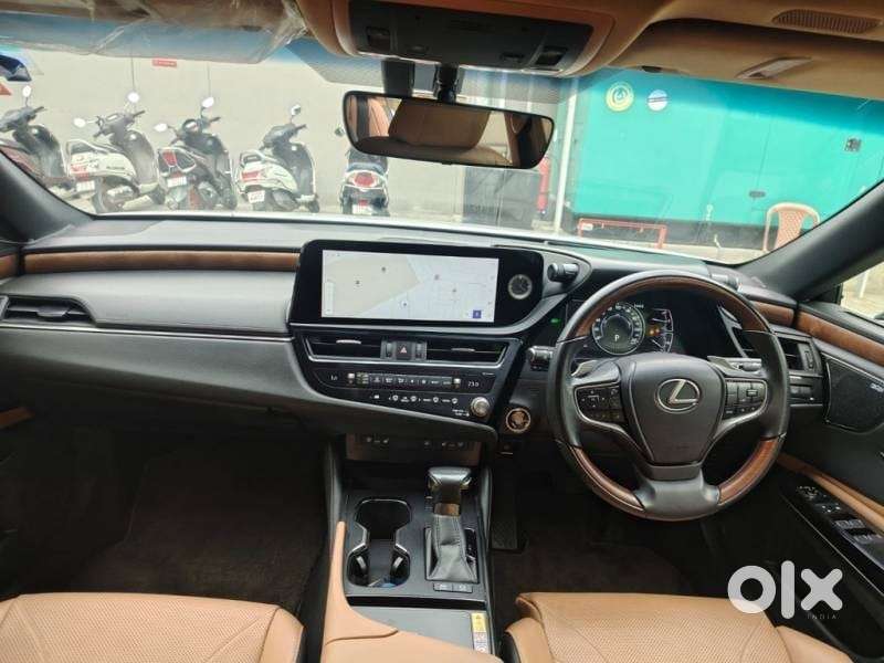 Lexus Es 300h, 2023, Petrol