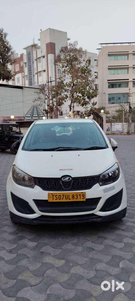 Mahindra Marazzo M2 8str, 2022, Diesel