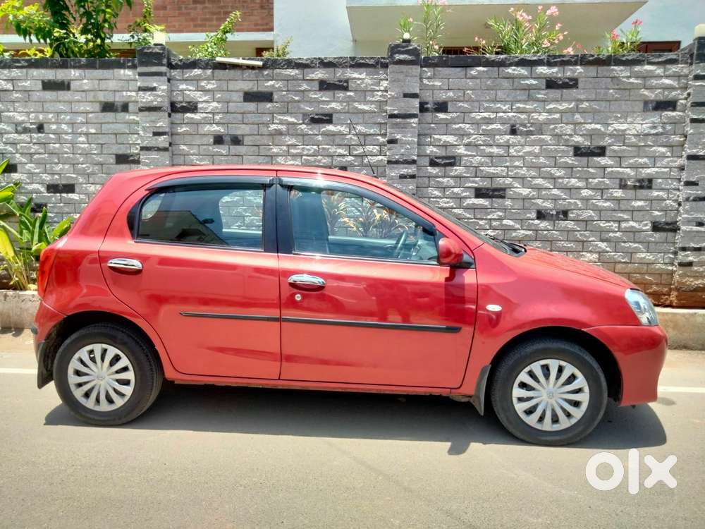 Toyota Etios Liva G, 2012, Petrol