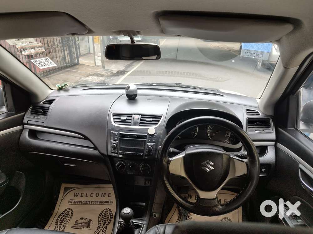 Maruti Suzuki Swift Vxi + Manual, 2015, Petrol