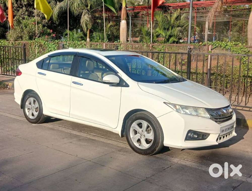 Honda City V At Sunroof, 2015, Petrol