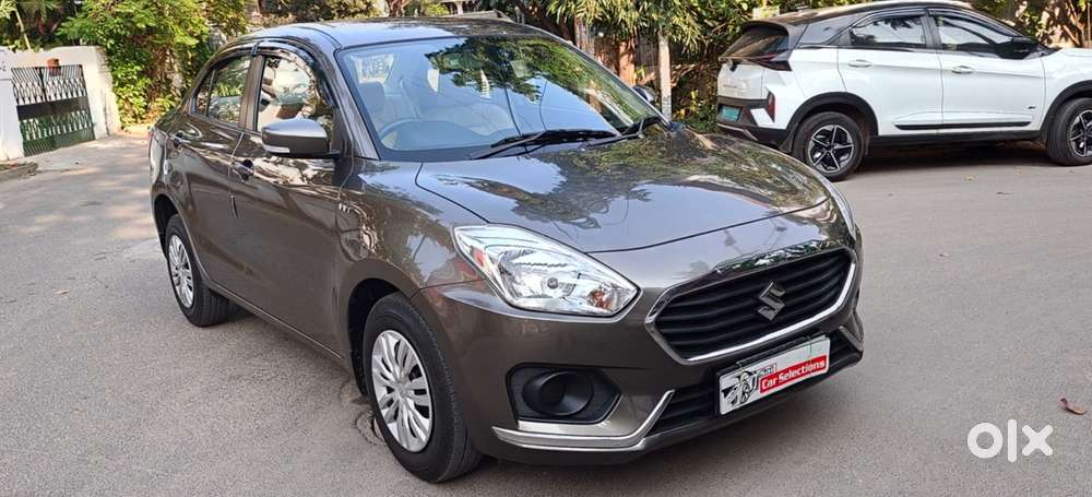 Maruti Suzuki Dzire 1.2 Vxi Amt, 2019, Petrol