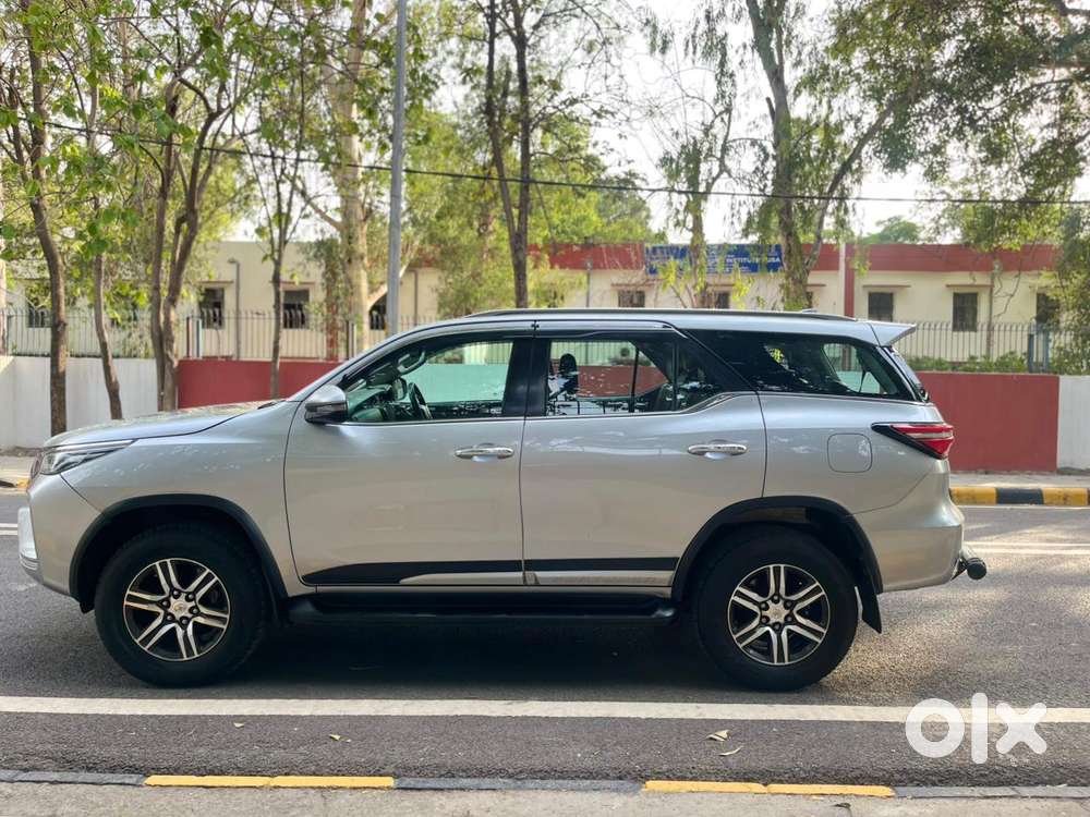 Toyota Fortuner [2021-ongoing] 2.8 2wd Diesel At, 2021, Diesel