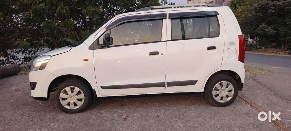 Maruti Suzuki Wagon R Lxi Cng Optional, 2016, Cng & Hybrids