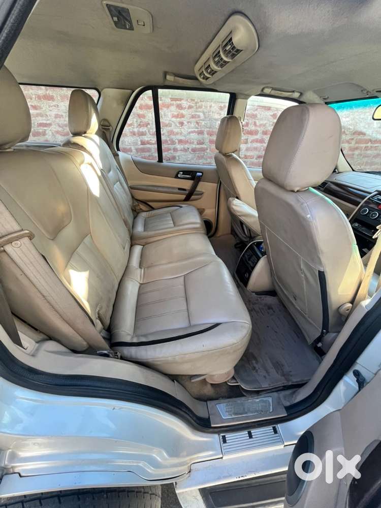 Tata Safari Storme 2015 Vx Top Model