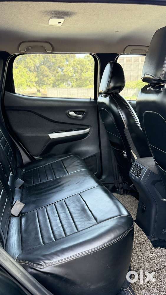 Nissan Magnite 1.0 Xv Premium, 2021, Petrol