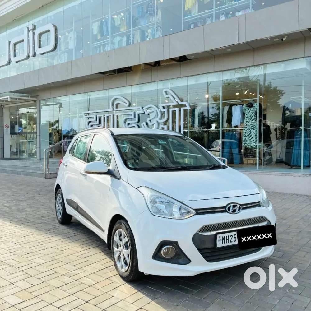 Hyundai I10grand
️fuel [diesel]
      Model=[2015]
‍️owner =[2