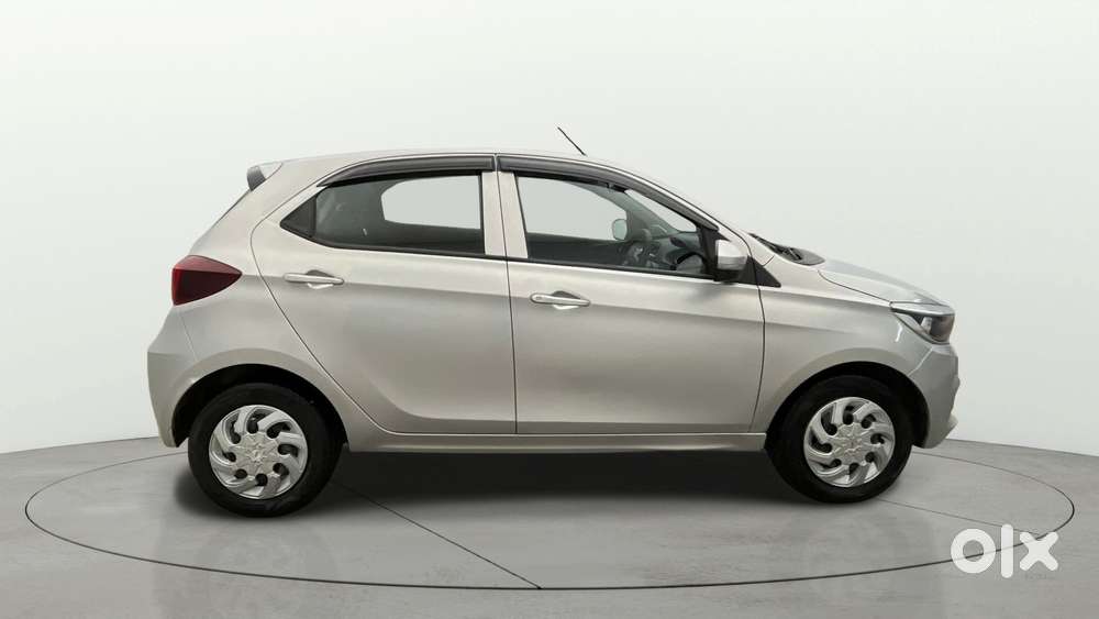 Tata Tiago 1.2 Revotron Xt, 2020, Petrol