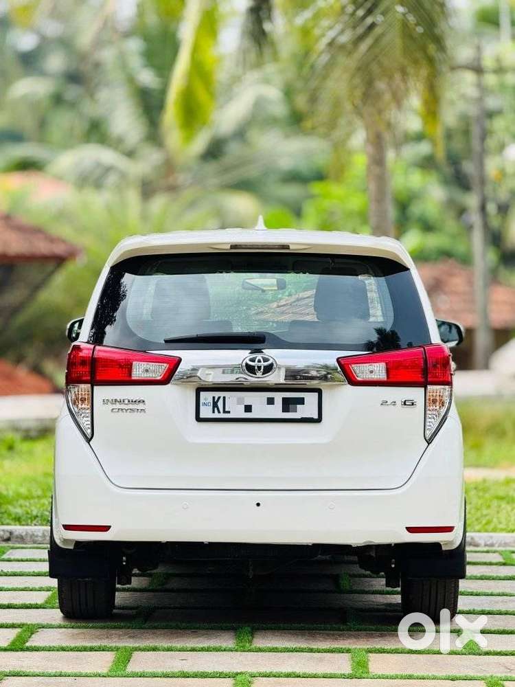 Toyota Innova Crysta 2.4 G Mt, 2018, Diesel