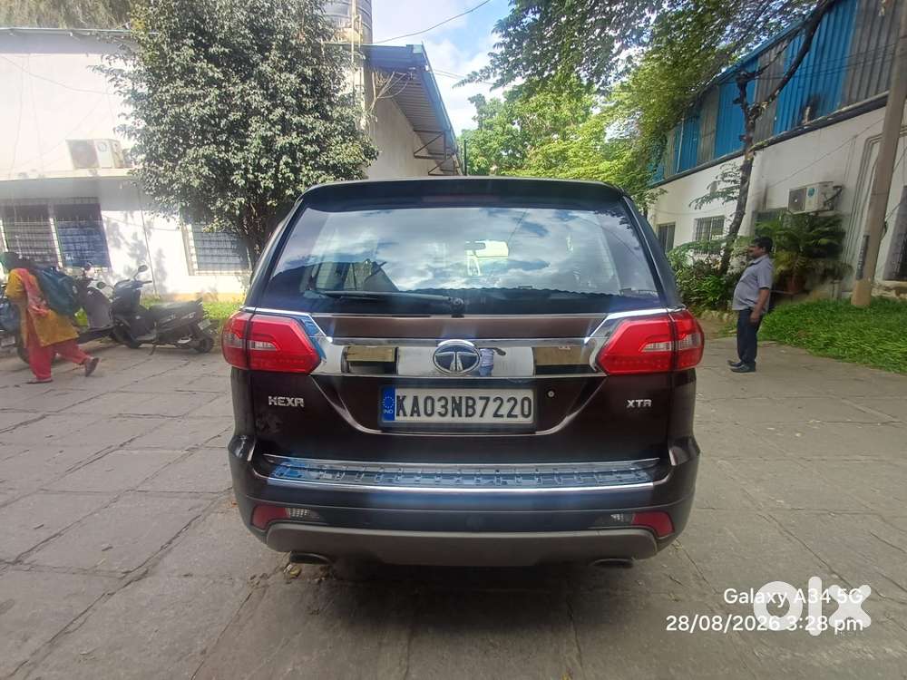 Tata Hexa 2.2 Xta 4x2 6 Str Dual Tone, 2017, Diesel
