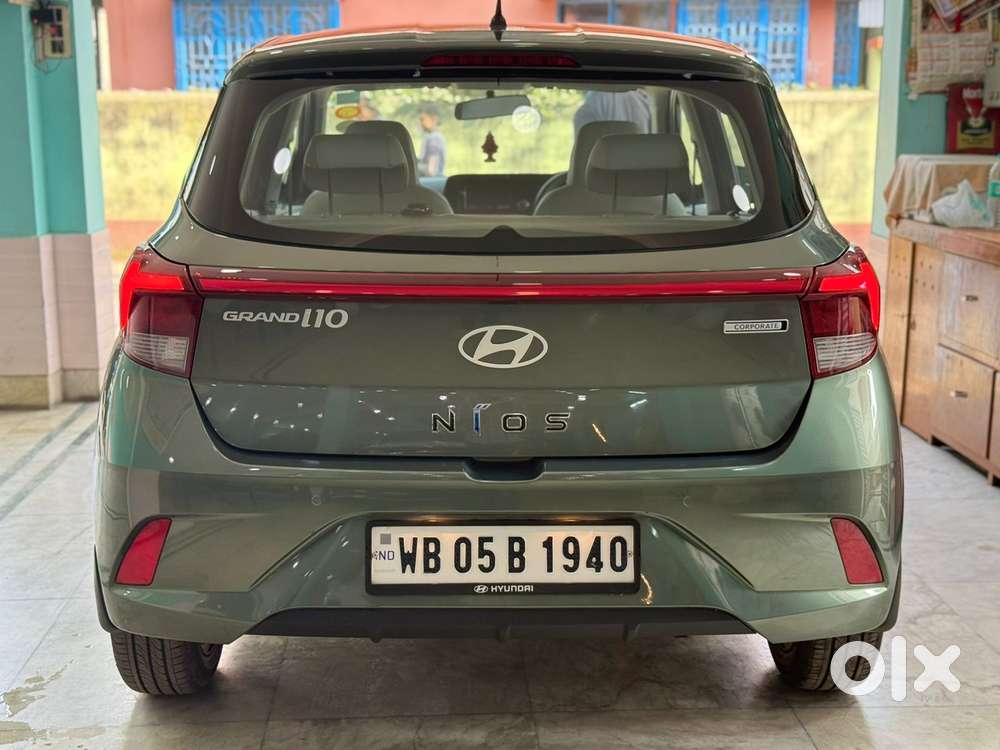 Hyundai Grand I10 Nios Corprate Edition 1.2 At, 2024, Petrol
