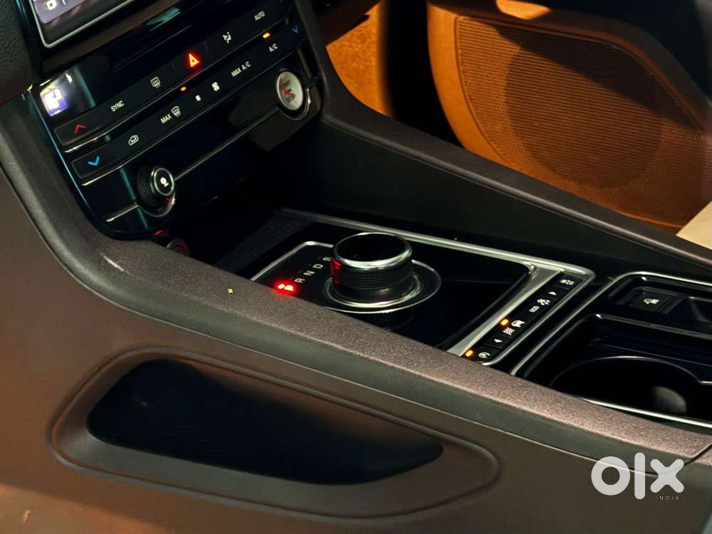 Jaguar F-pace Prestige 2.0 Awd, 2017, Diesel