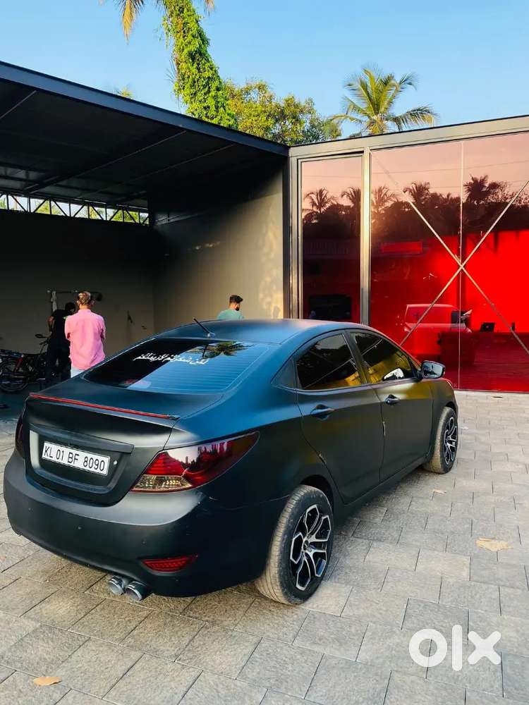 Hyundai Verna 2012 Full Candeeshen