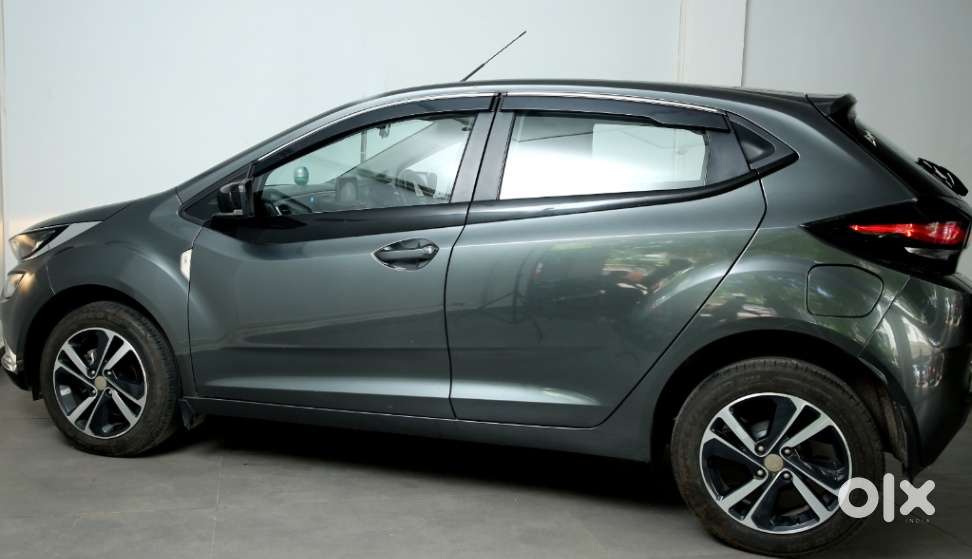 Tata Altroz 1.2 Xza Plus, 2023, Petrol