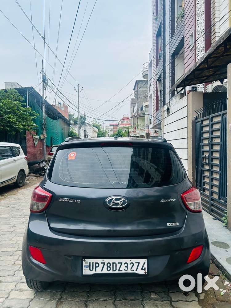 2015 Hyundai Grand I10 Sportz Crdi Diesel  Manual  Well Maintained
