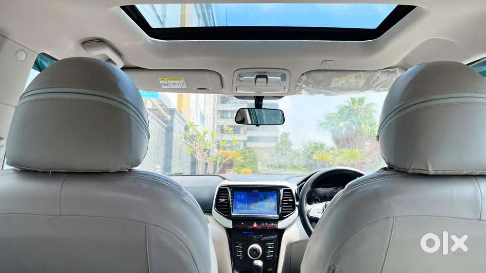 Mahindra Xuv300 1.2 W6 Amt Petrol, 2023, Petrol