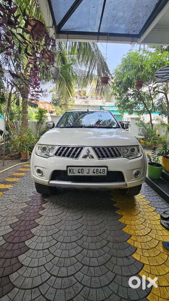 Mitsubishi Pajero Sport 2013 2nd Owner