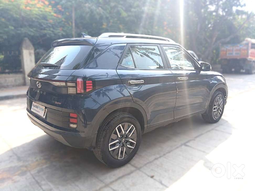 Hyundai Venue 1.0 S (o) Turbo Dct, 2024, Petrol