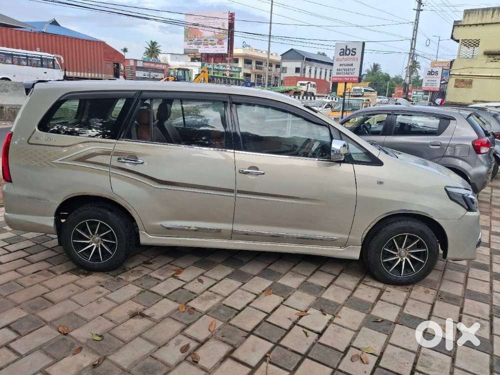 Toyota Innova 2.5 Gx 7 Seater Bs Iv, 2014, Diesel