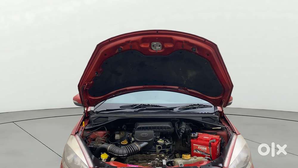 Tata Tigor 1.2 Revotron Xt, 2017, Petrol