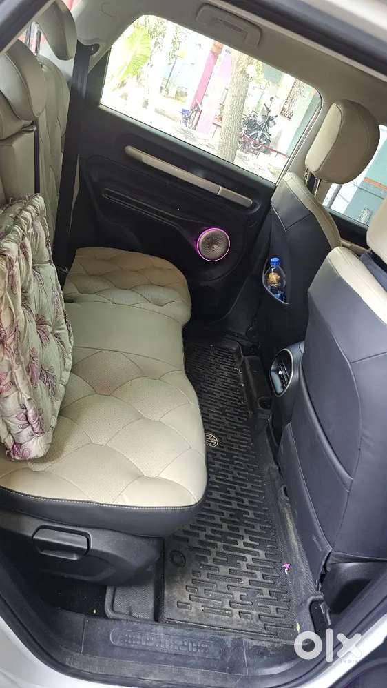 Mg Windsor Pro Ev 2025 Electric 23000 Km Driven