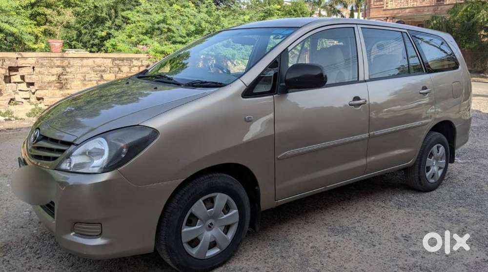 Toyota Innova 2.5 Gx 8 Str Bs-iii, 2009, Diesel