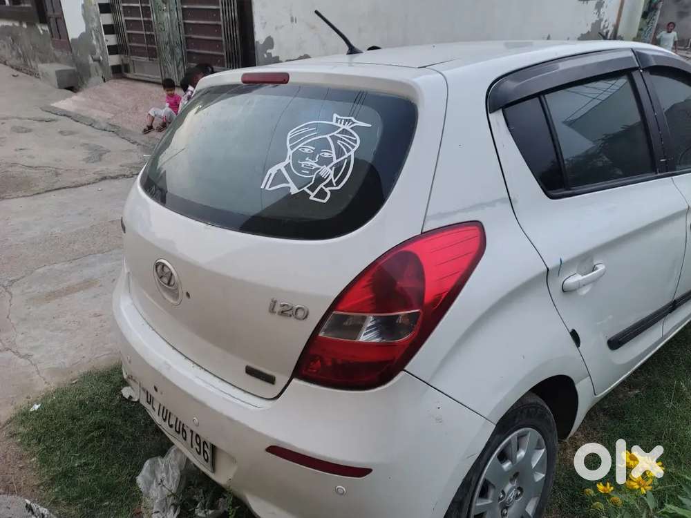 Hyundai I20 2012 Cng & Hybrids Well Maintained