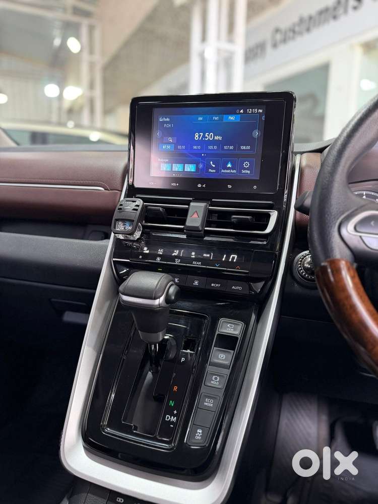 Toyota Innova Hycross 2.0 Gx 8 Str, 2024, Petrol