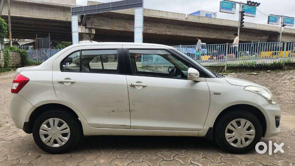 Maruti Suzuki Swift Dzire 1.2 Vxi Bsiv, 2014, Petrol