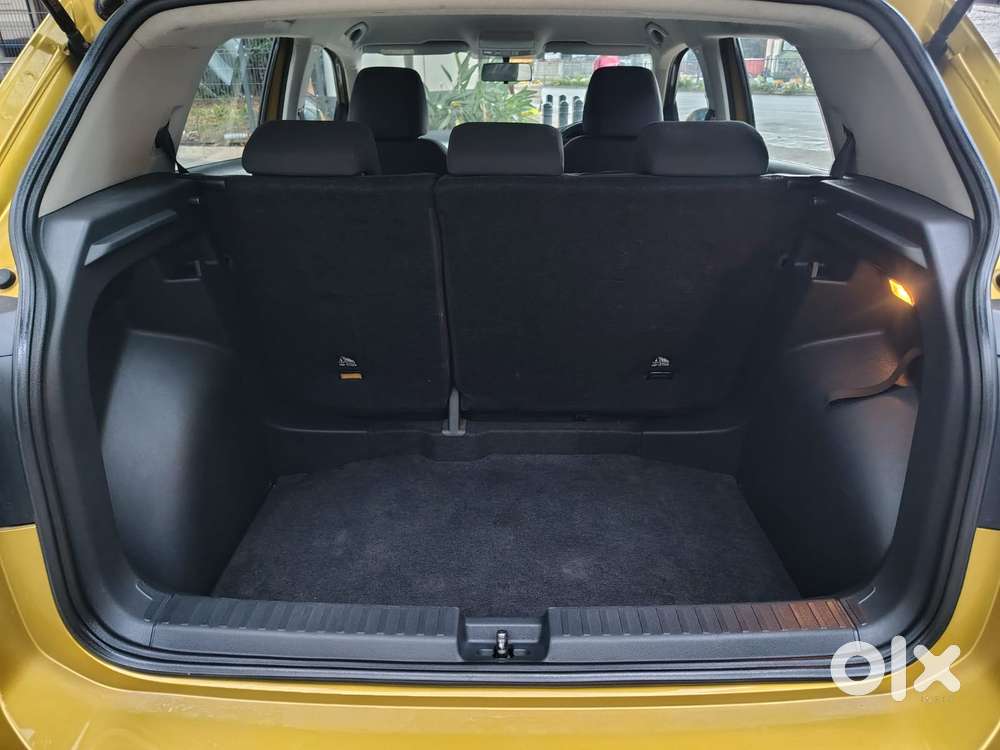 Volkswagen Taigun 1.0 Tsi Highline At, 2022, Petrol
