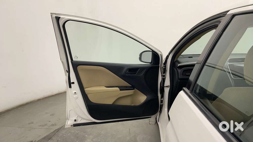 Honda City I-vtec Cvt Zx, 2015, Petrol