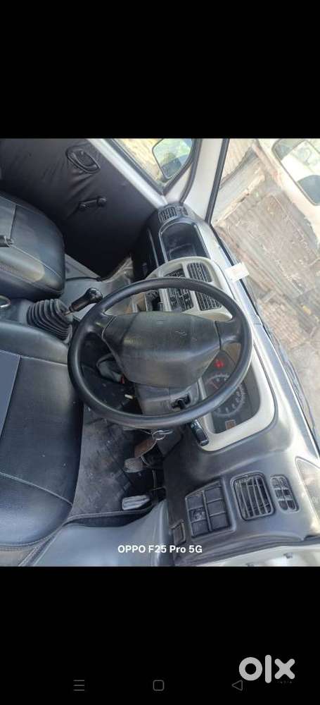 Maruti Suzuki Eeco 5 Seater Standard, 2017, Petrol