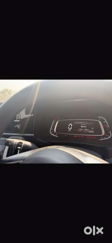 Kia Sonet 2024 Petrol Well Maintained