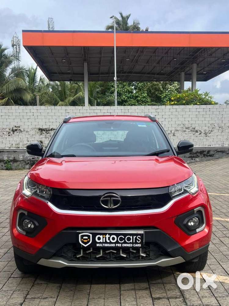 Tata Nexon 1.2 Revotron Xza Plus, 2023, Petrol