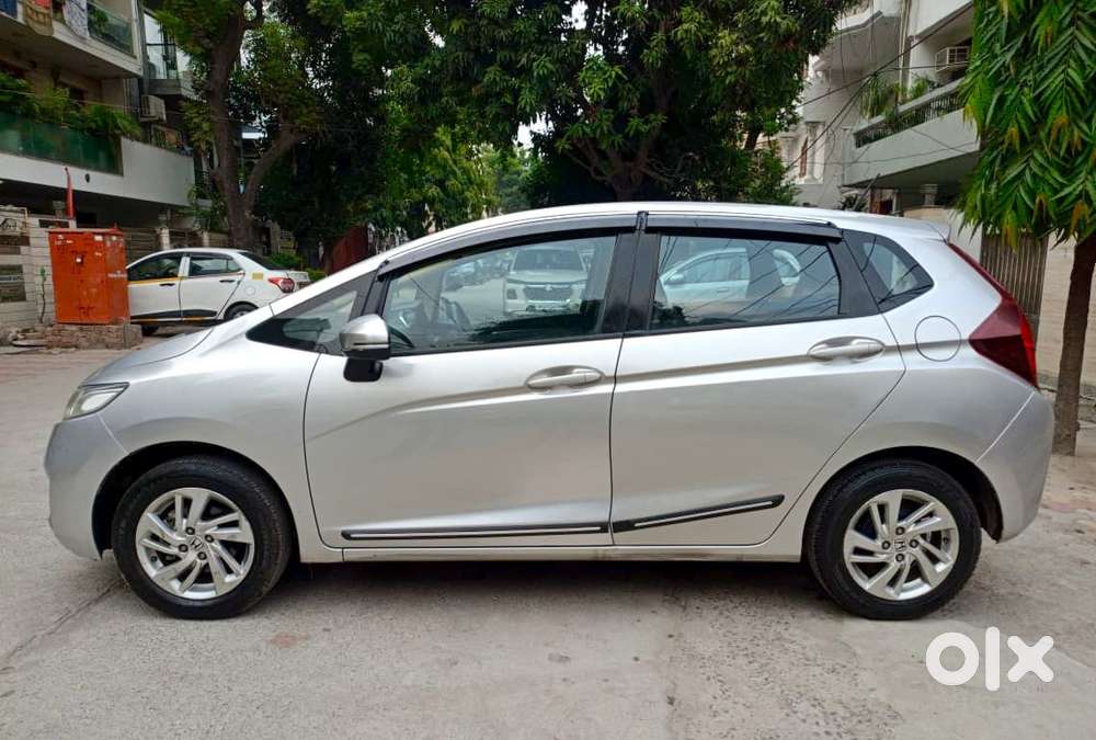 Honda Jazz V Automatic, 2017, Petrol